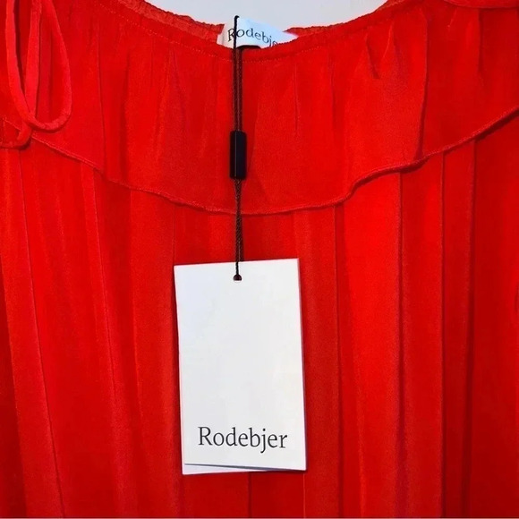 RODEBJER | Arlo Maxi Dress in Poppy Red | Long Flowy Front Slit | Long Sleeve S - Picture 6 of 6